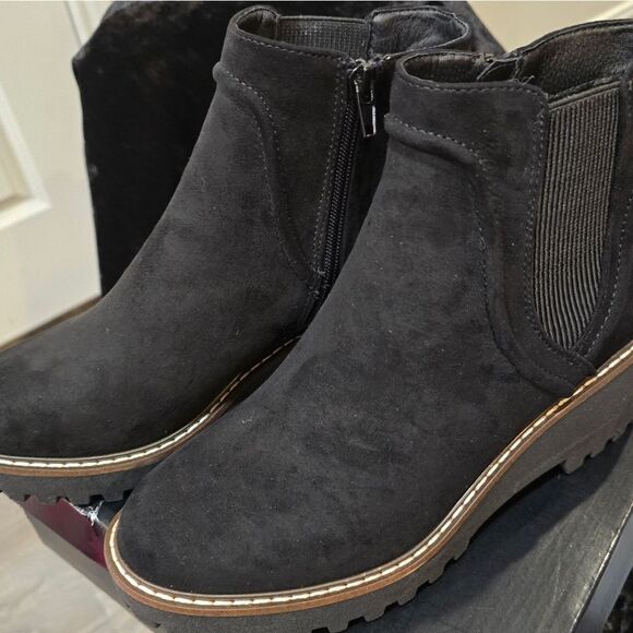 Steve Madden New York Hunny Ankle Boots- Black - Picture 4 of 7